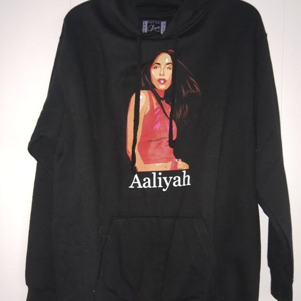 Brand New Aaliyah by Cross Colours Black Pullover